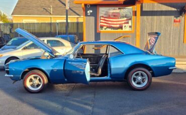 Chevrolet-Camaro-ss-1967-10