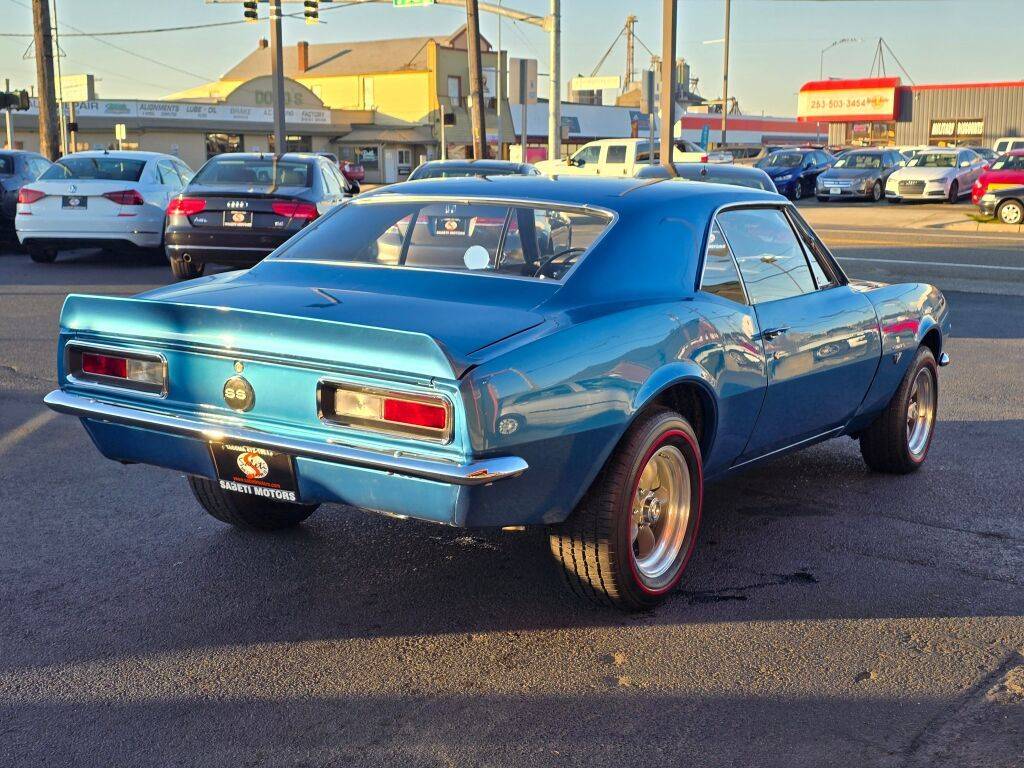 Chevrolet-Camaro-ss-1967-5