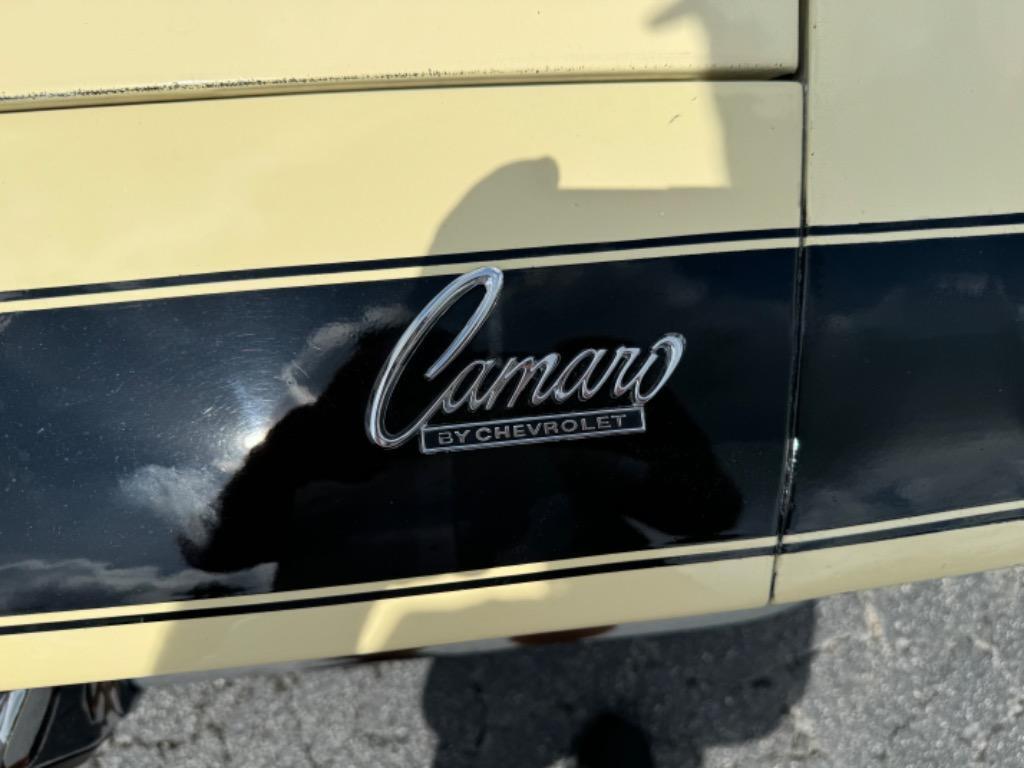 Chevrolet-Camaro-x2019s-match-50k-documented-miles-factory-ac-1968-12