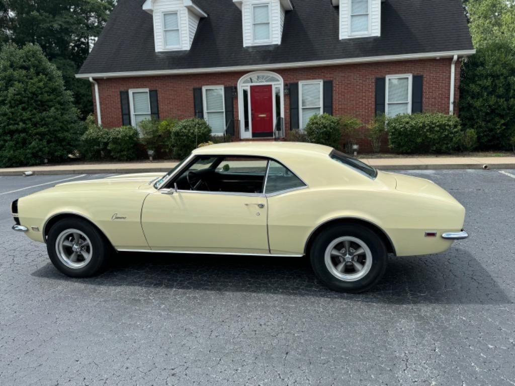 Chevrolet-Camaro-x2019s-match-50k-documented-miles-factory-ac-1968-6