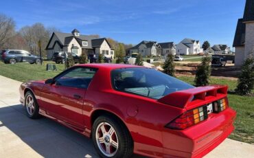 Chevrolet-Camaro-z28-1991-2