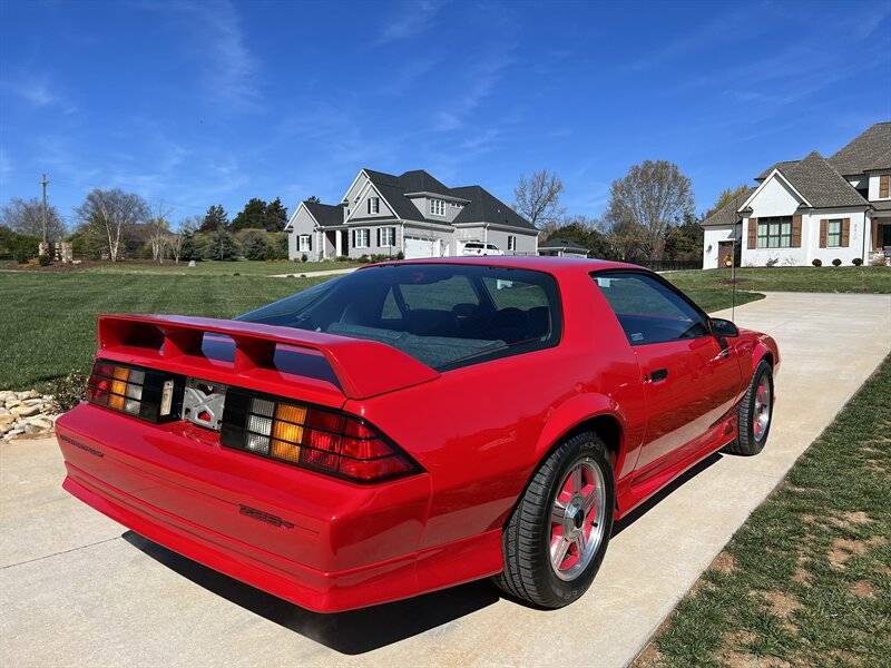 Chevrolet-Camaro-z28-1991-5