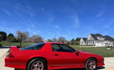 Chevrolet-Camaro-z28-1991-6