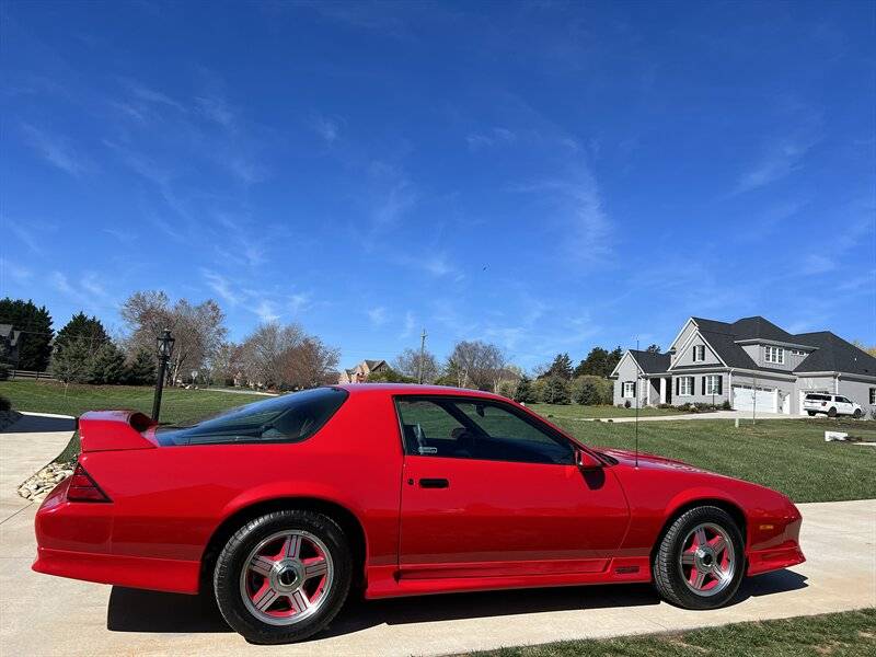 Chevrolet-Camaro-z28-1991-6