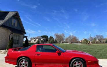 Chevrolet-Camaro-z28-1991-7