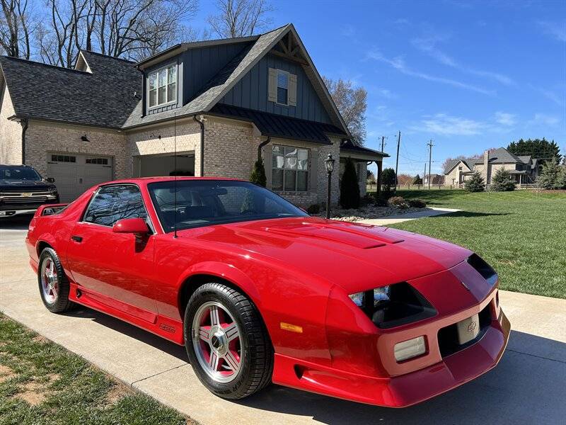 Chevrolet-Camaro-z28-1991-8