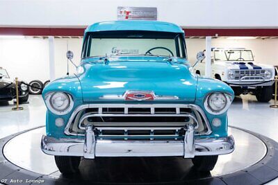 Chevrolet-Cameo-Pickup-1957-1