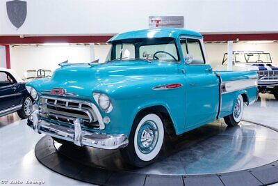 Chevrolet Cameo Pickup 1957