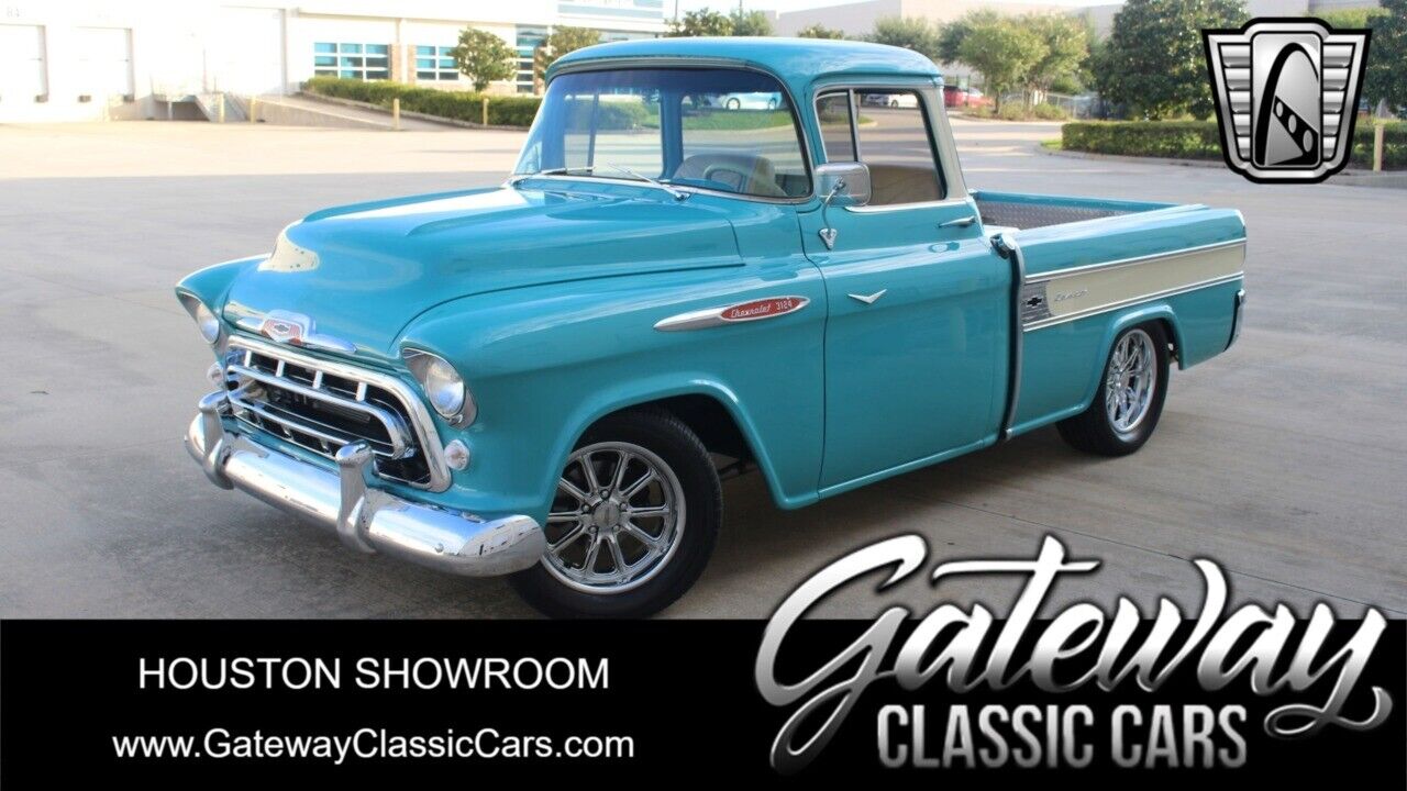 Chevrolet Cameo Pickup 1957