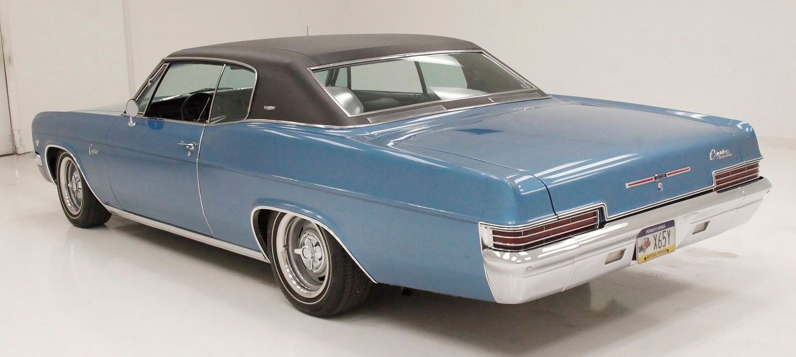 Chevrolet-Caprice-1966-2