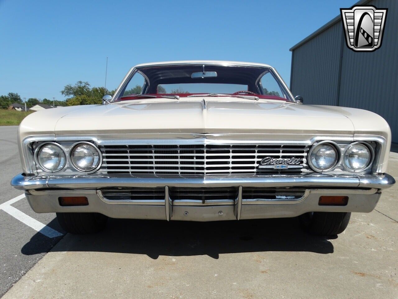 Chevrolet-Caprice-Coupe-1966-2