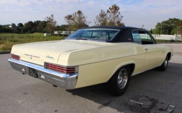 Chevrolet-Caprice-Coupe-1966-6