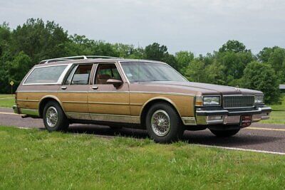 Chevrolet-Caprice-Wagon-Break-1989-2