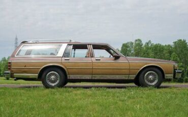 Chevrolet-Caprice-Wagon-Break-1989-3