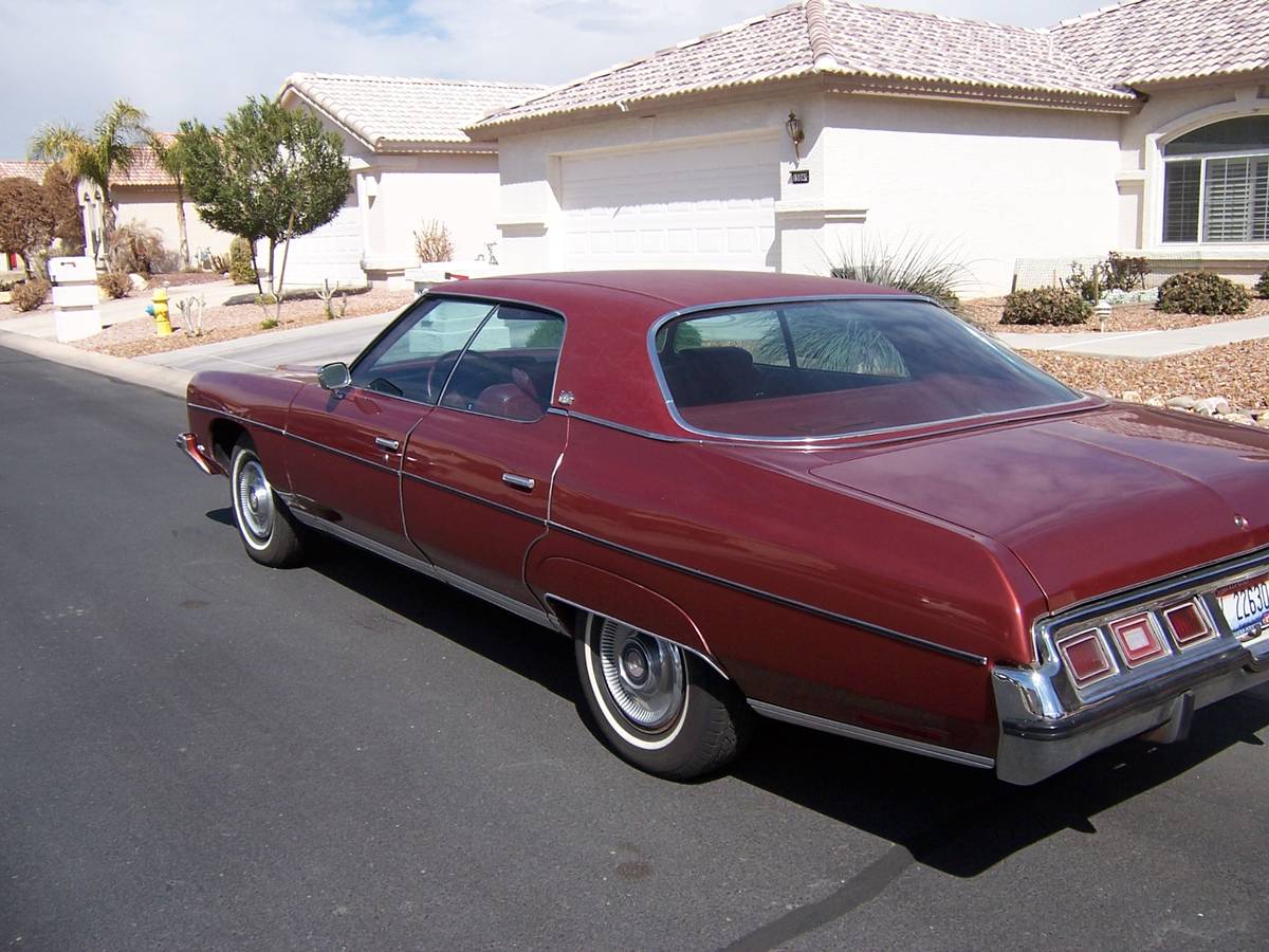 Chevrolet-Caprice-classic-sedan-454-1973-2