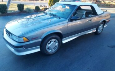 Chevrolet-Cavalier-z24-1988