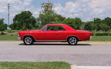 Chevrolet-Chevelle-1966-1