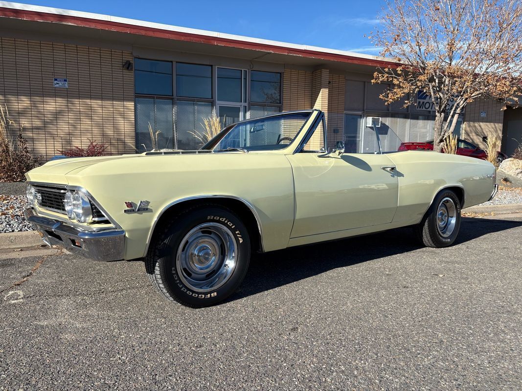 Chevrolet-Chevelle-1966-11