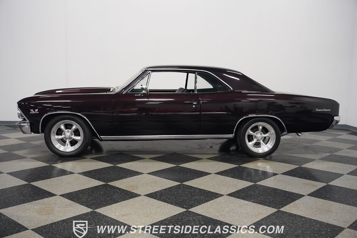 Chevrolet-Chevelle-1966-2