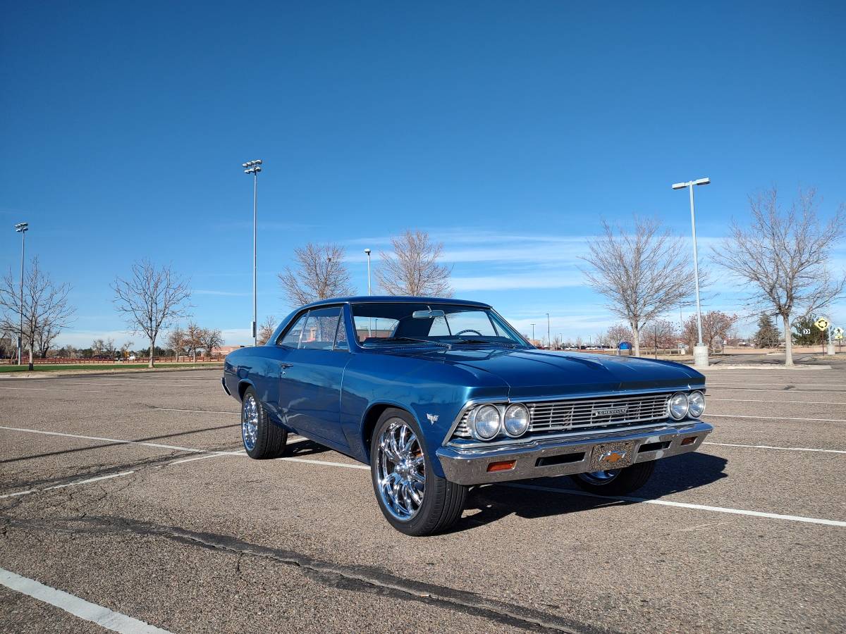 Chevrolet-Chevelle-1966-3