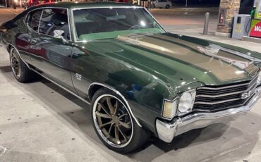 Chevrolet Chevelle  year1}