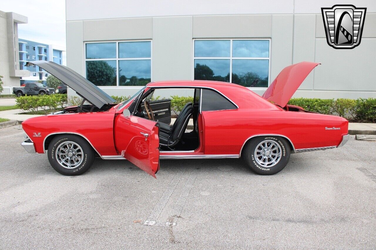 Chevrolet-Chevelle-Berline-1966-11