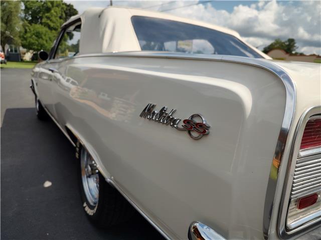 Chevrolet-Chevelle-Cabriolet-1964-35