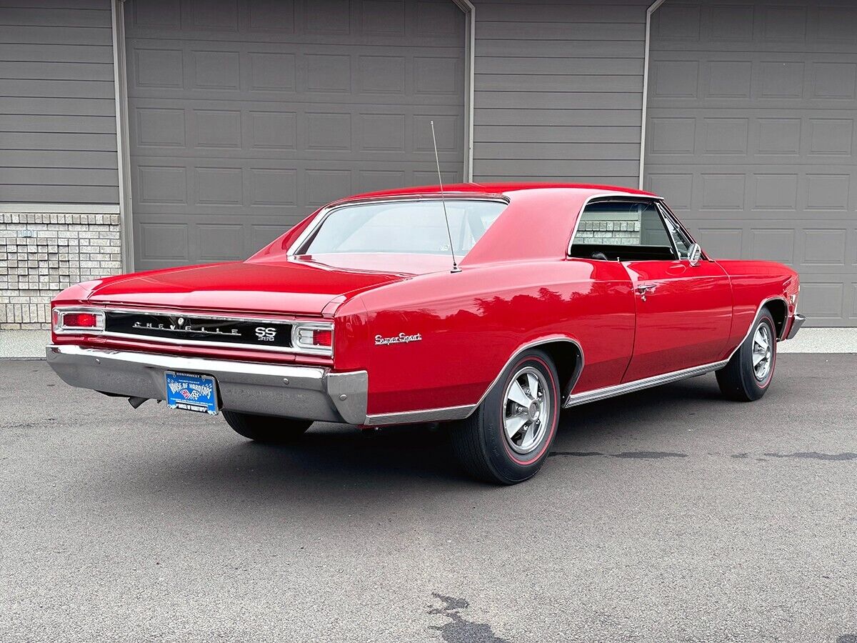 Chevrolet-Chevelle-Coupe-1966-11