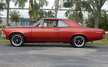 Chevrolet-Chevelle-Coupe-1966-19