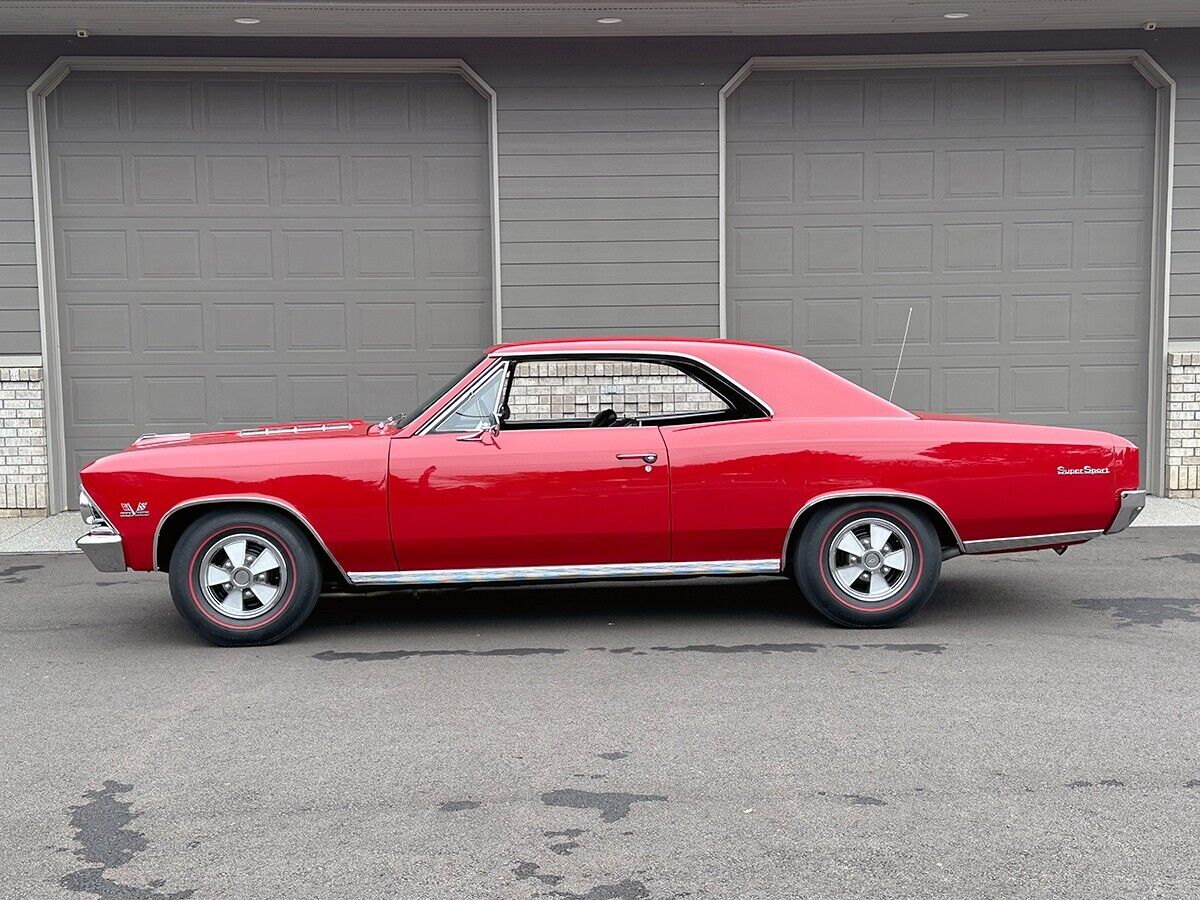 Chevrolet-Chevelle-Coupe-1966-3