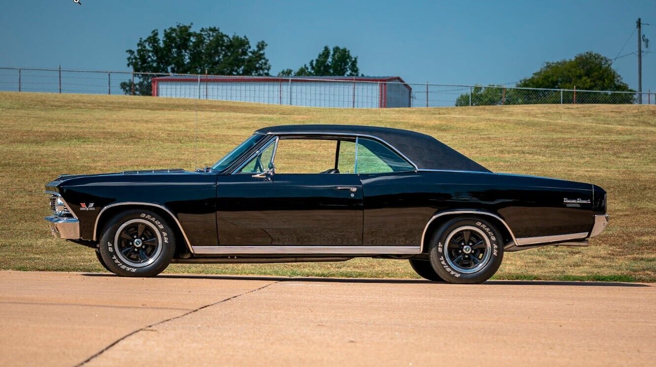 Chevrolet-Chevelle-Coupe-1966-4