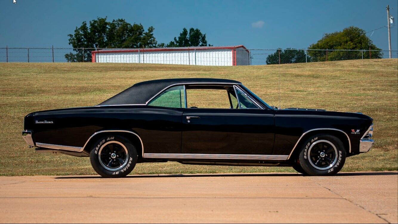 Chevrolet-Chevelle-Coupe-1966-5