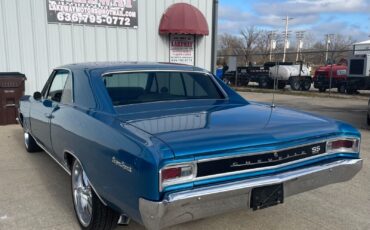 Chevrolet-Chevelle-Coupe-1966-6