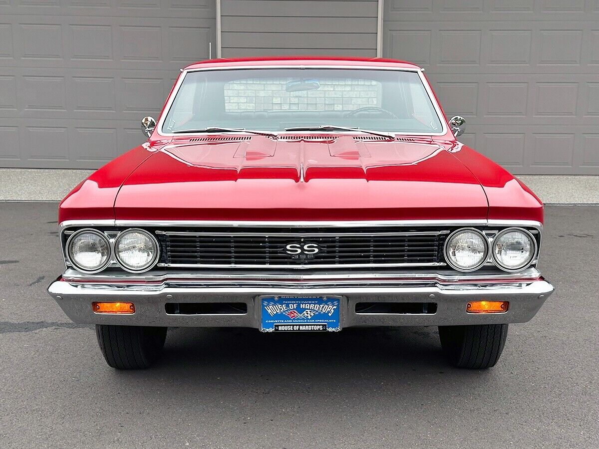 Chevrolet-Chevelle-Coupe-1966-6