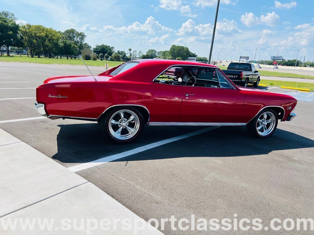 Chevrolet-Chevelle-Coupe-1966-7