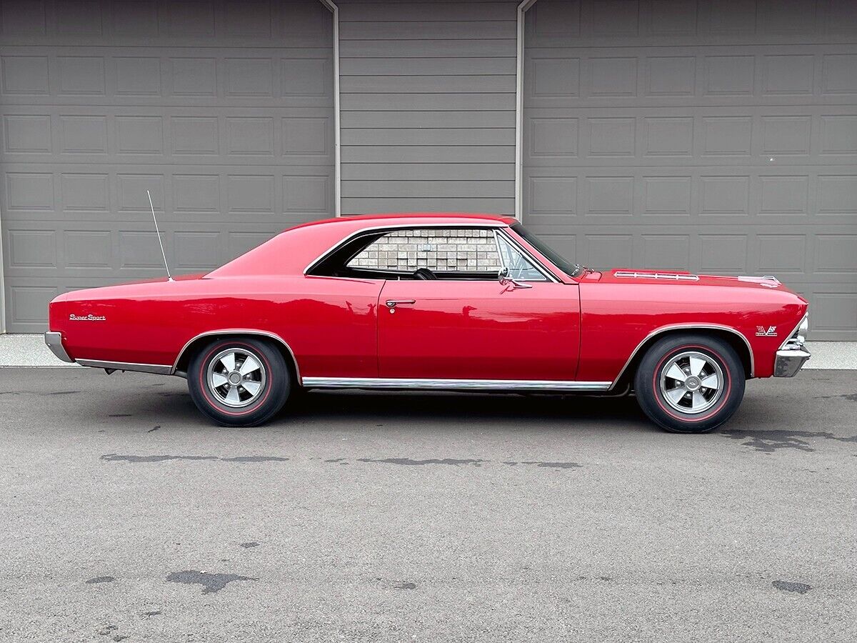 Chevrolet-Chevelle-Coupe-1966-9