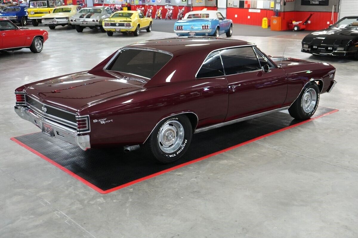 Chevrolet-Chevelle-Coupe-1967-14