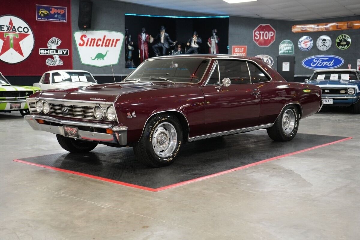 Chevrolet-Chevelle-Coupe-1967-18