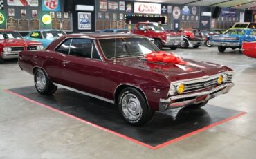 Chevrolet-Chevelle-Coupe-1967-3