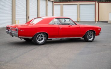 Chevrolet-Chevelle-Coupe-1967-3