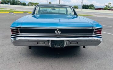 Chevrolet-Chevelle-Coupe-1967-3