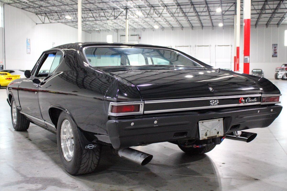 Chevrolet-Chevelle-Coupe-1968-5