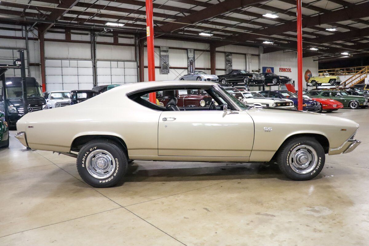 Chevrolet-Chevelle-Coupe-1969-9