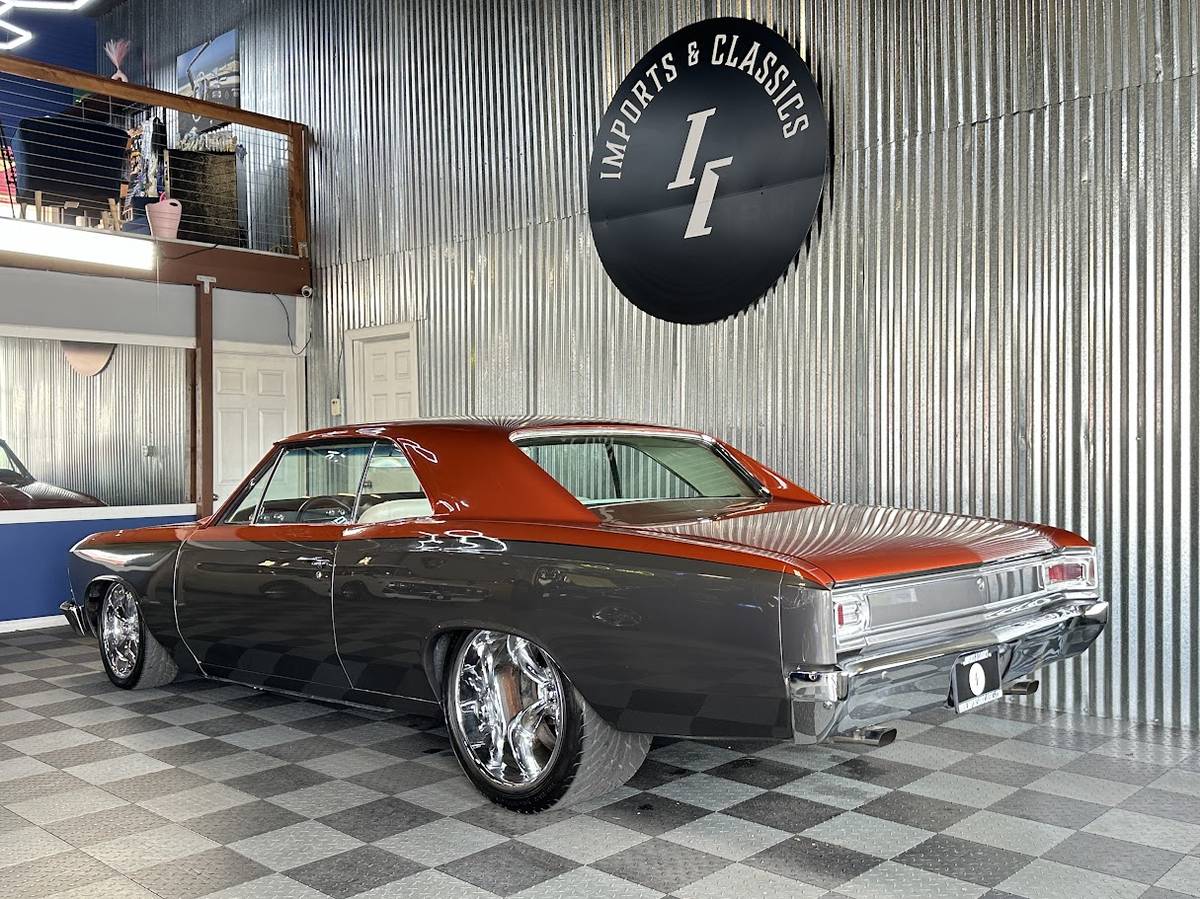 Chevrolet-Chevelle-malibu-1966-1