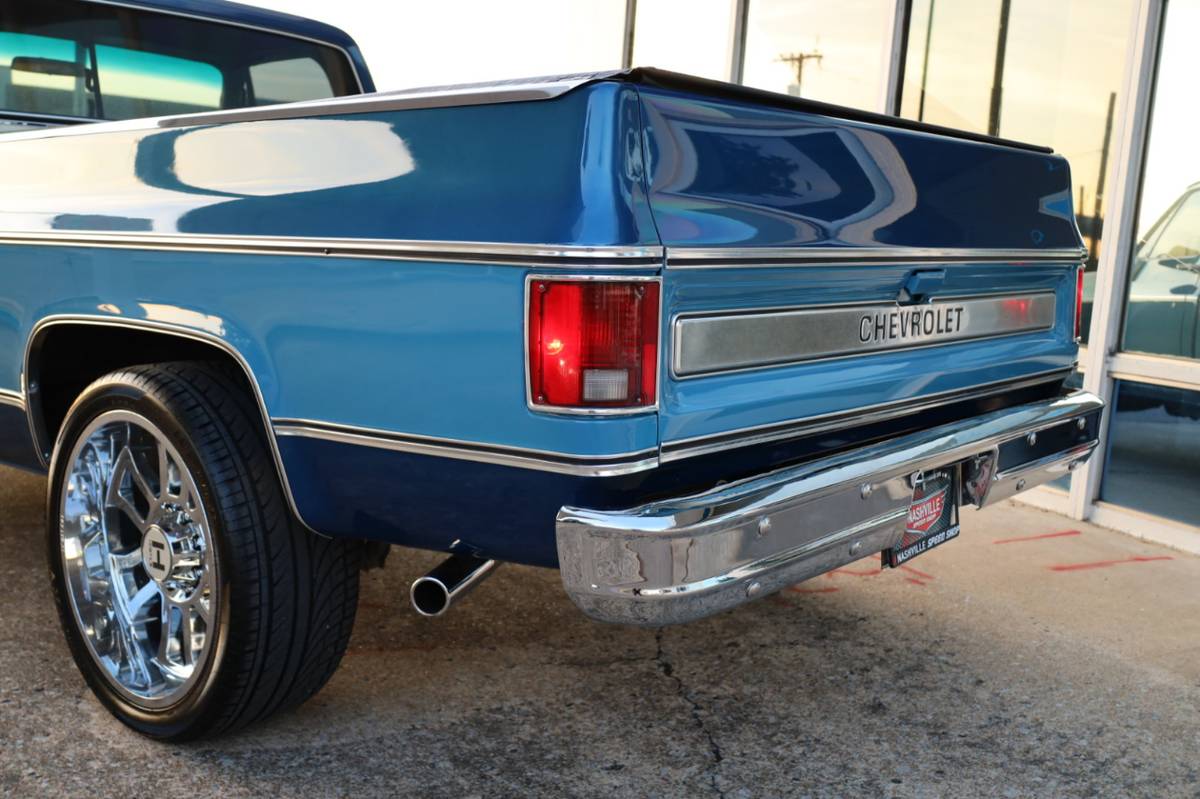 Chevrolet-Cheyenne-1980-22