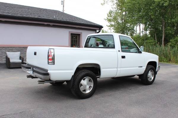 Chevrolet-Ck-1500-series-1992-8