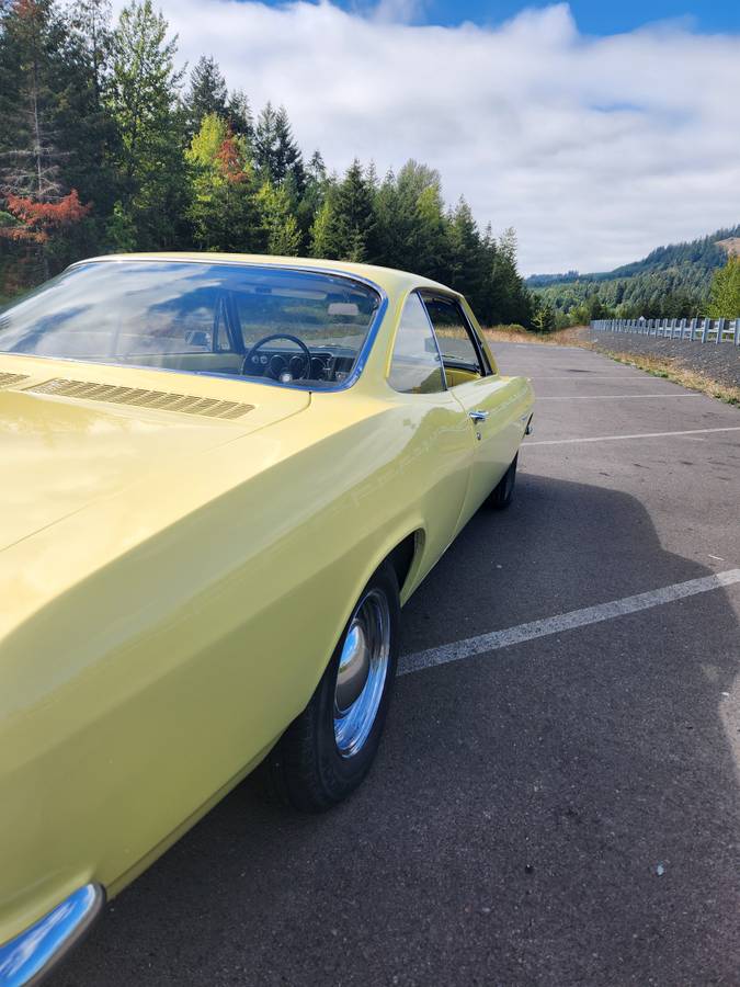 Chevrolet-Corvair-1965-11