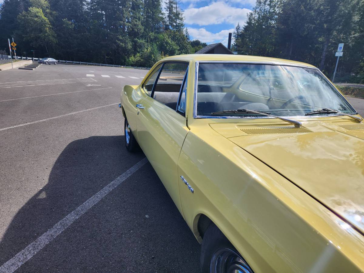 Chevrolet-Corvair-1965-8