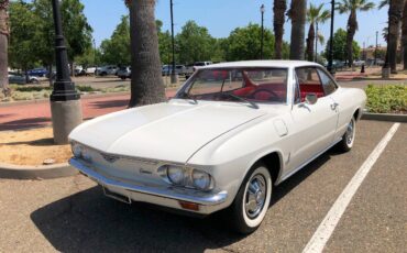 Chevrolet-Corvair-1966-19