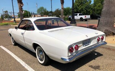 Chevrolet-Corvair-1966